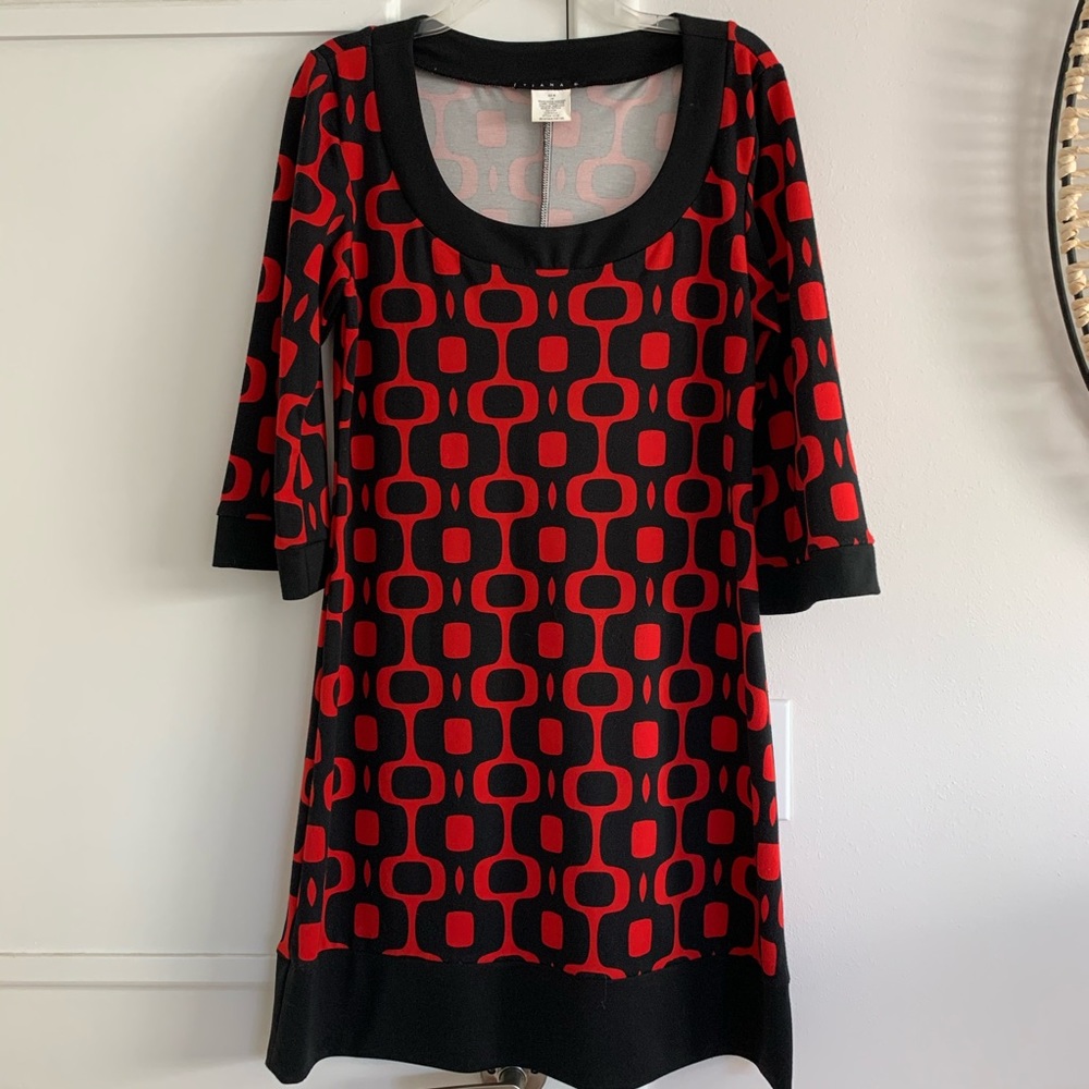 Retro style knee length bell sleeve dress